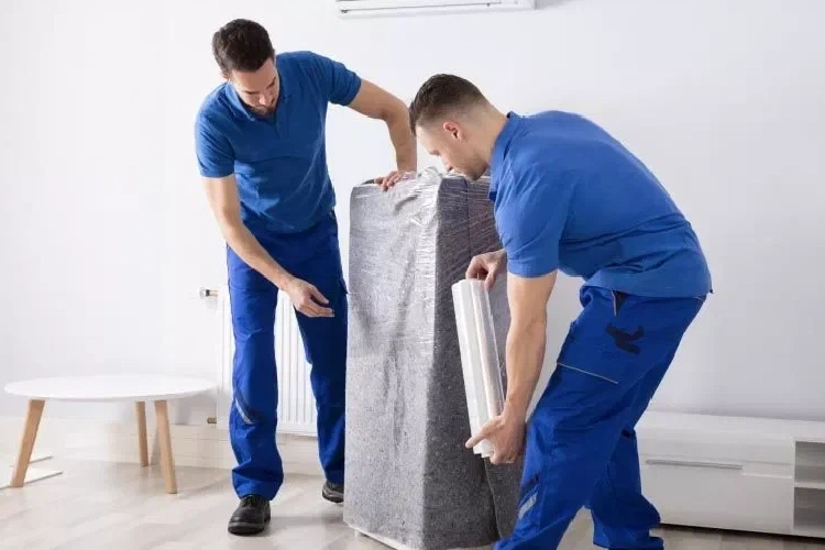 بارگیری و ارسال به گمرک یا فرودگاه