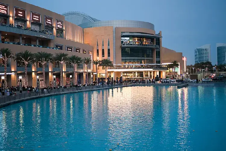 Dubai Outlet Mall و Dragon Mart جایی برای شکار فرصتها
