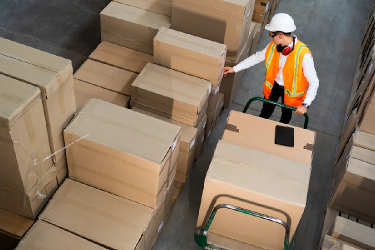 چالش بسته‌بندی و استانداردهای حمل هوایی