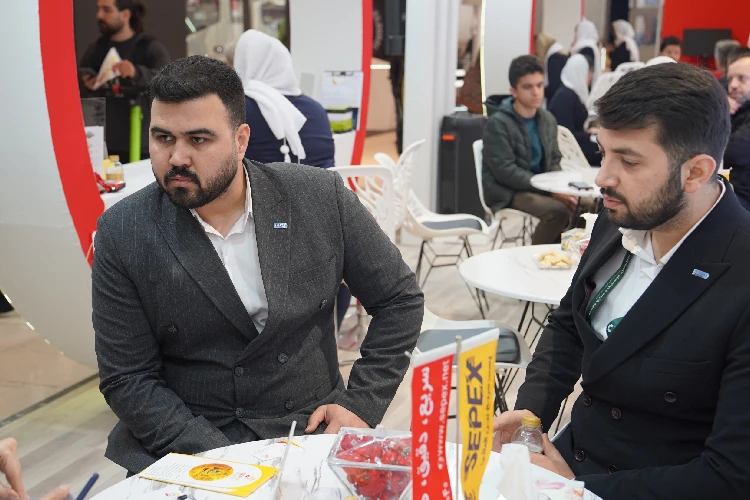 فرصت&zwnj;های همکاری در نمایشگاه حمل و نقل و لجستیک